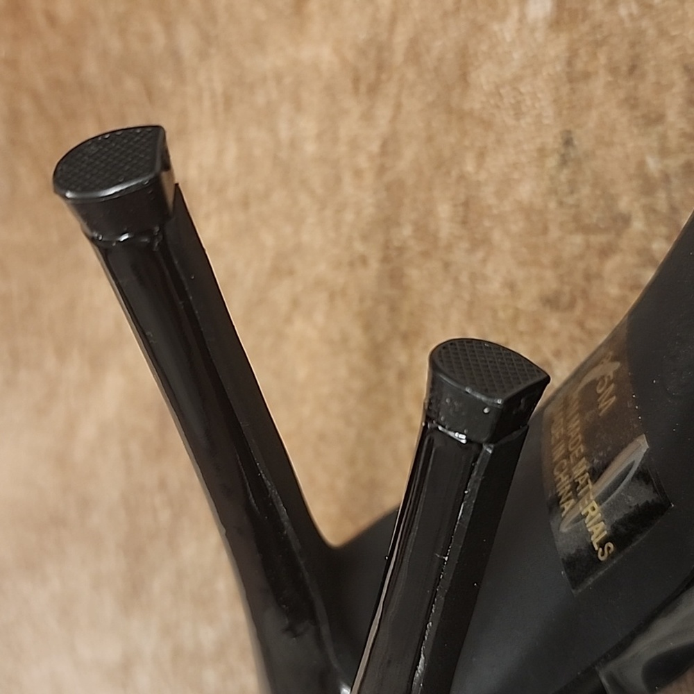 CLEAR PVC SLINGBACK PUMP - Picture 10 of 10